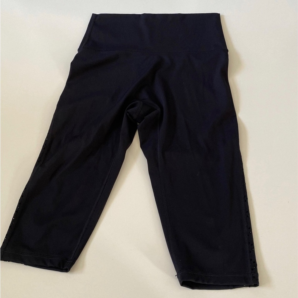 Aerie move lasercut high wasited cropped L - Picture 1 of 9